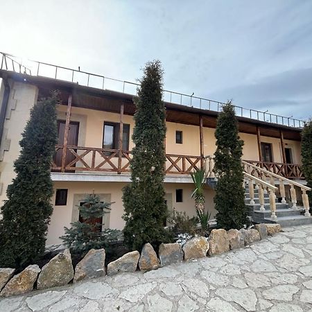 Lastiver Resort Yenokavan Bagian luar foto