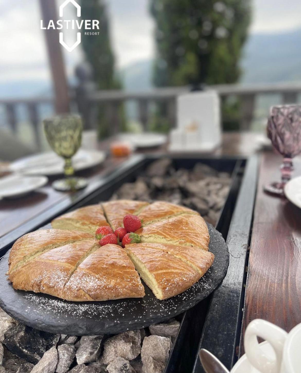 Lastiver Resort Yenokavan Bagian luar foto