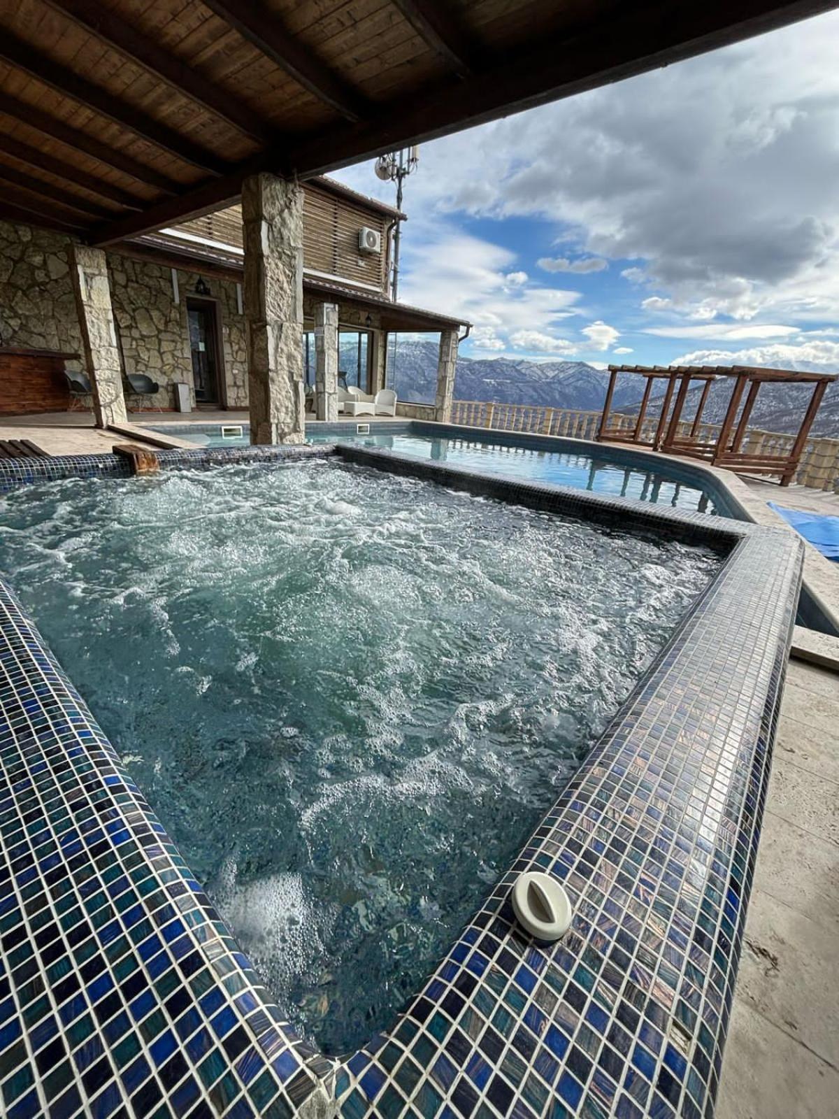 Lastiver Resort Yenokavan Bagian luar foto