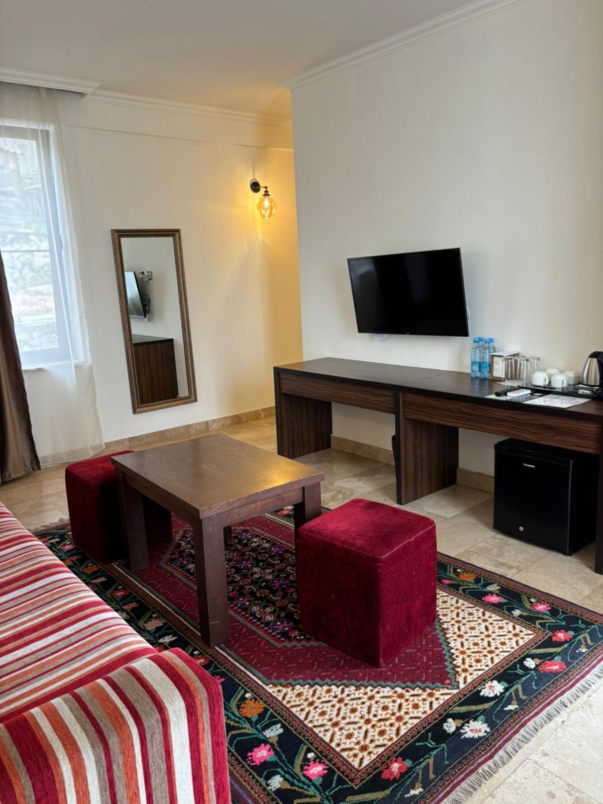 Lastiver Resort Yenokavan Bagian luar foto