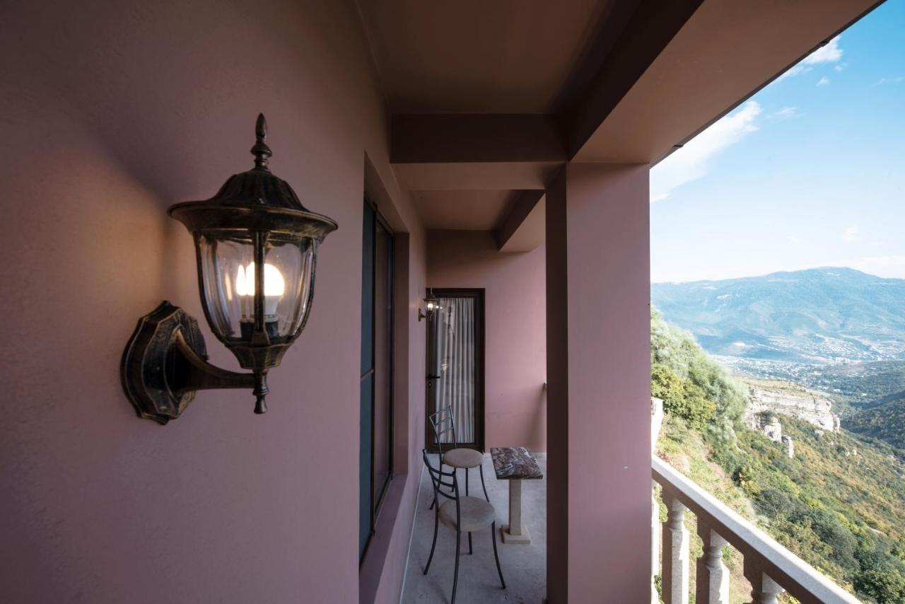 Lastiver Resort Yenokavan Bagian luar foto