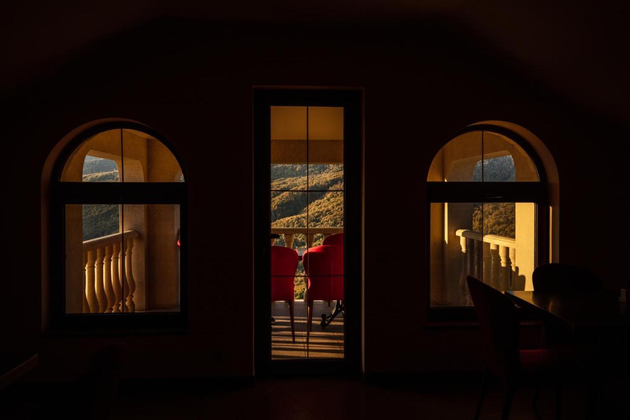 Lastiver Resort Yenokavan Bagian luar foto